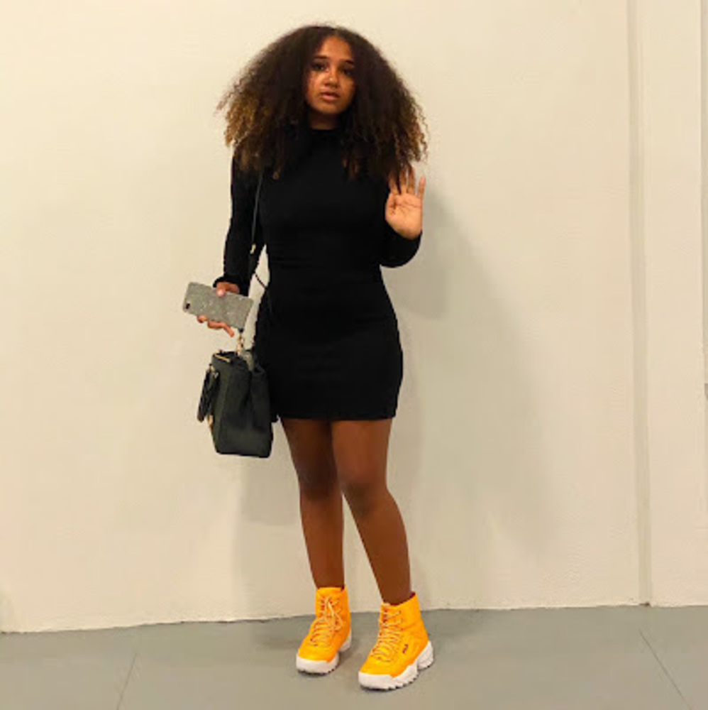 Meet your Posher, Meya-mercedes